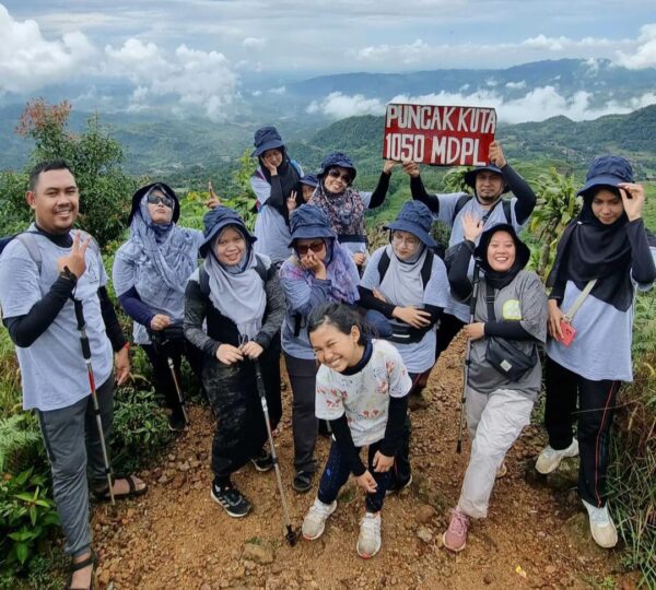 Explore Puncak Kuta Sentul Bogor One Day
