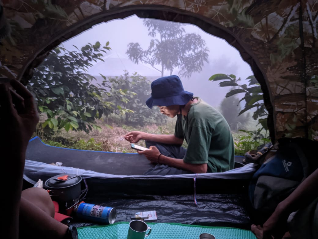 Paket Trekking Gunung Sanggabuana Karawang