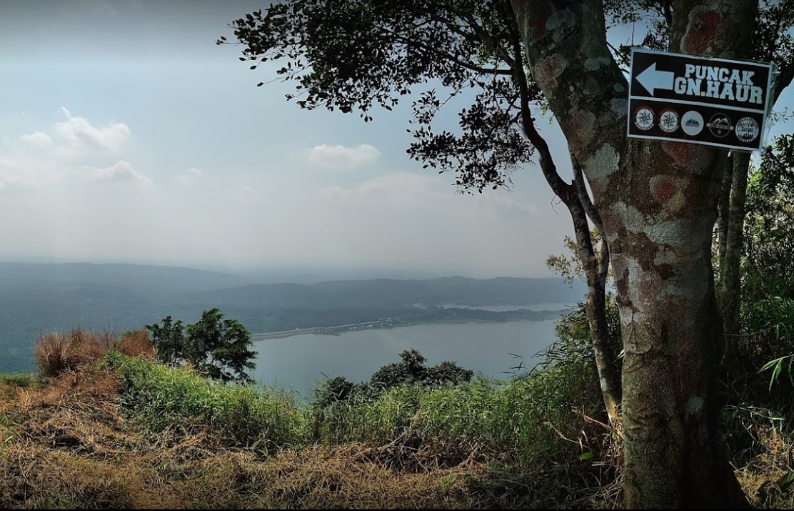 Paket Trip Gunung Haur Karawang